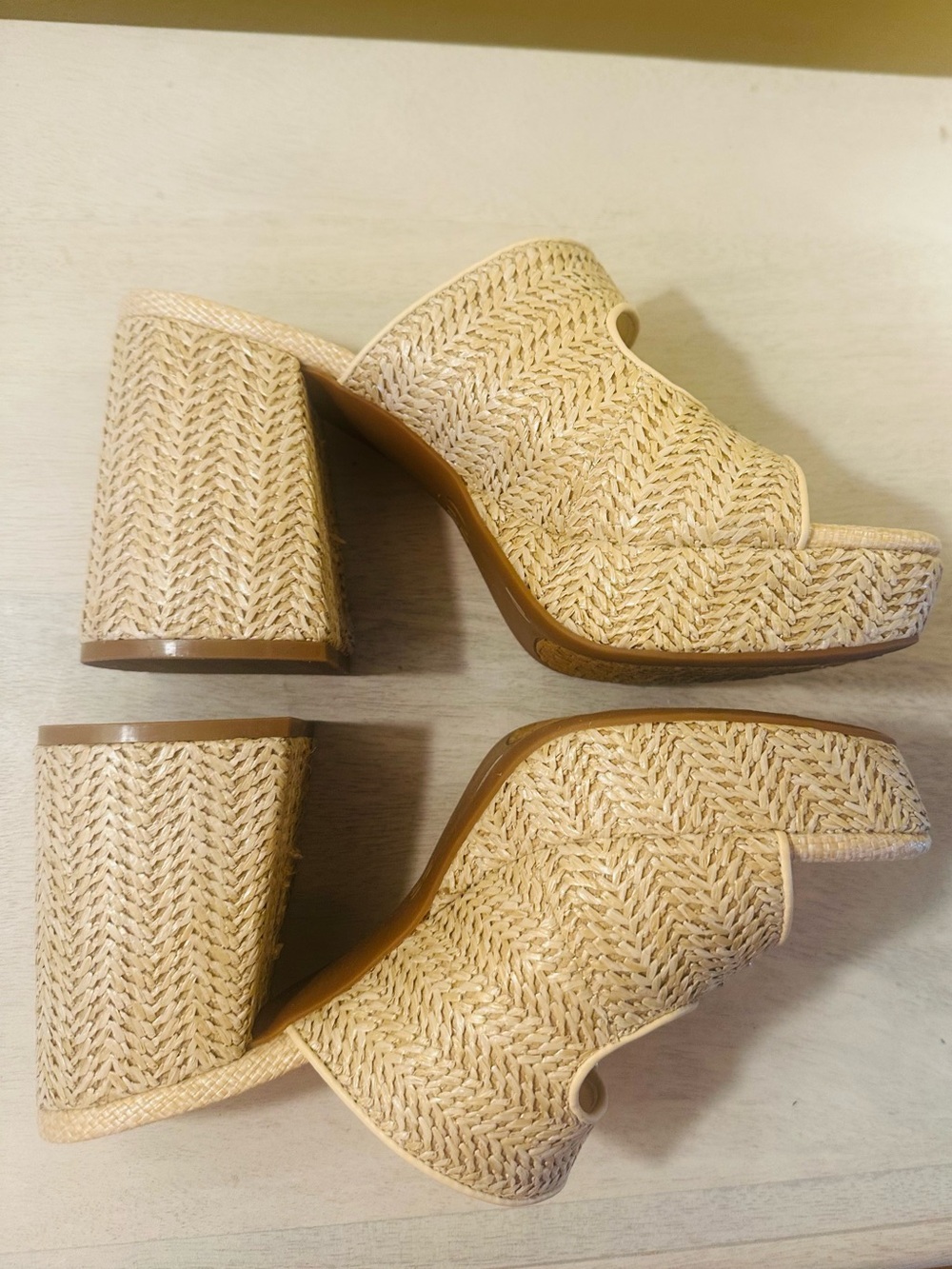 NIB Gianni Bini Deja-Vu raffia block heel sandal size 7 1/2 - Picture 7 of 7